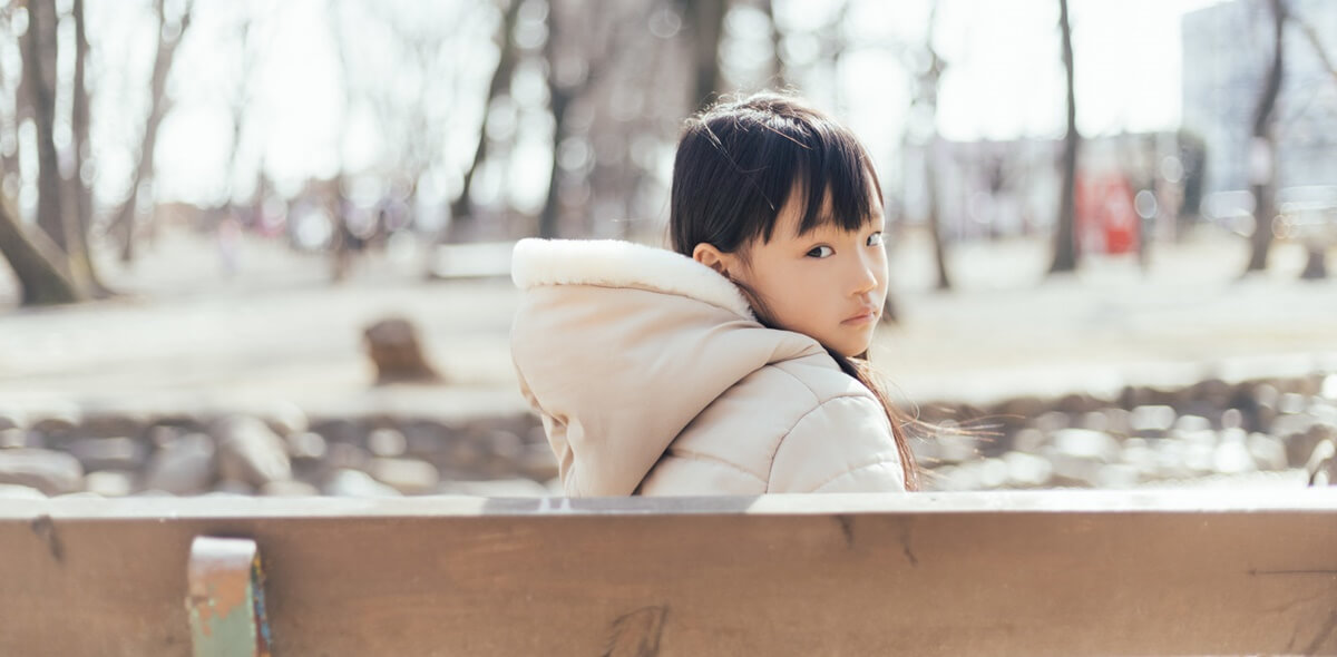 子供、小学生、女の子のイメージ画像